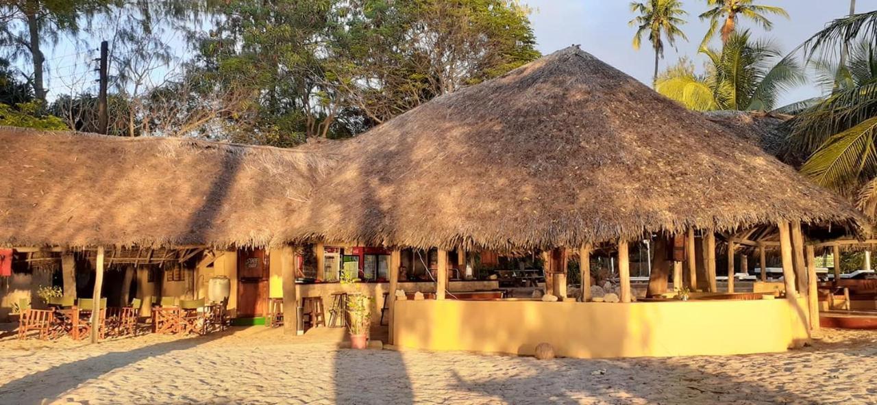 Hostel Mikadi Beach Camp & Backpackers Dar es Salaam Exteriér fotografie