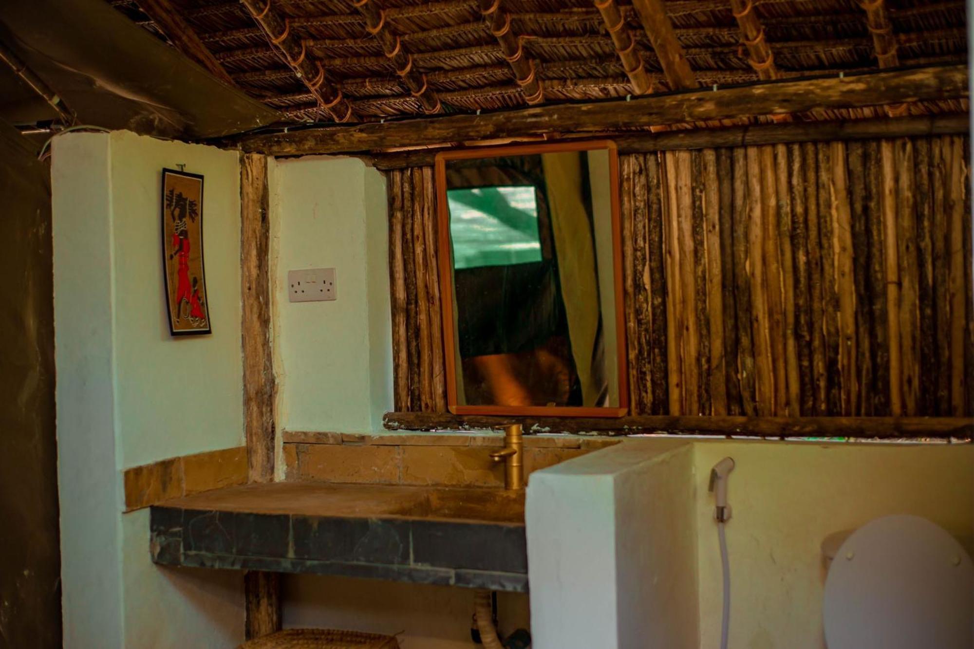 Hostel Mikadi Beach Camp & Backpackers Dar es Salaam Exteriér fotografie