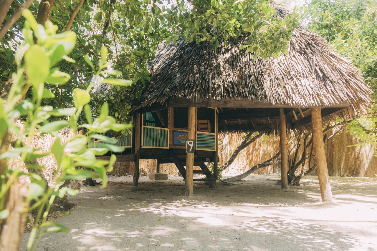 Hostel Mikadi Beach Camp & Backpackers Dar es Salaam Exteriér fotografie